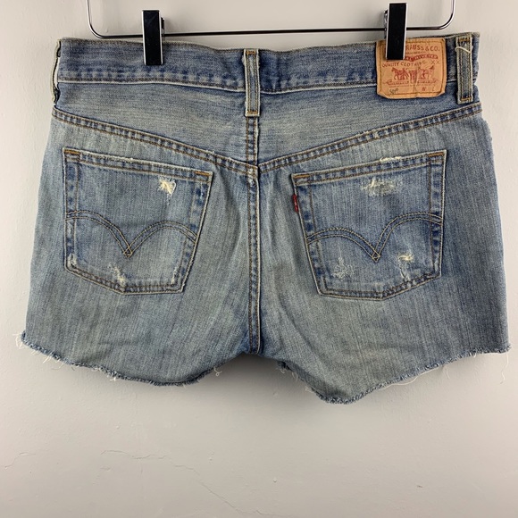 Levi’s | 501 Vintage High Waist Cut Off Shorts - Picture 3 of 7